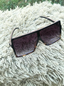 MV OVERSIZE SHADES